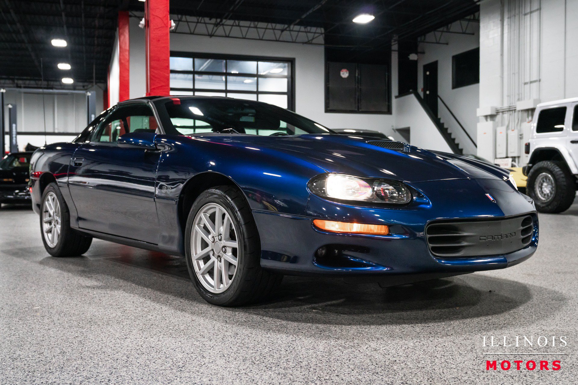 Used 2002 Chevrolet Camaro Z28 w/ SS Performance/Appearance Pkg RWD image 6