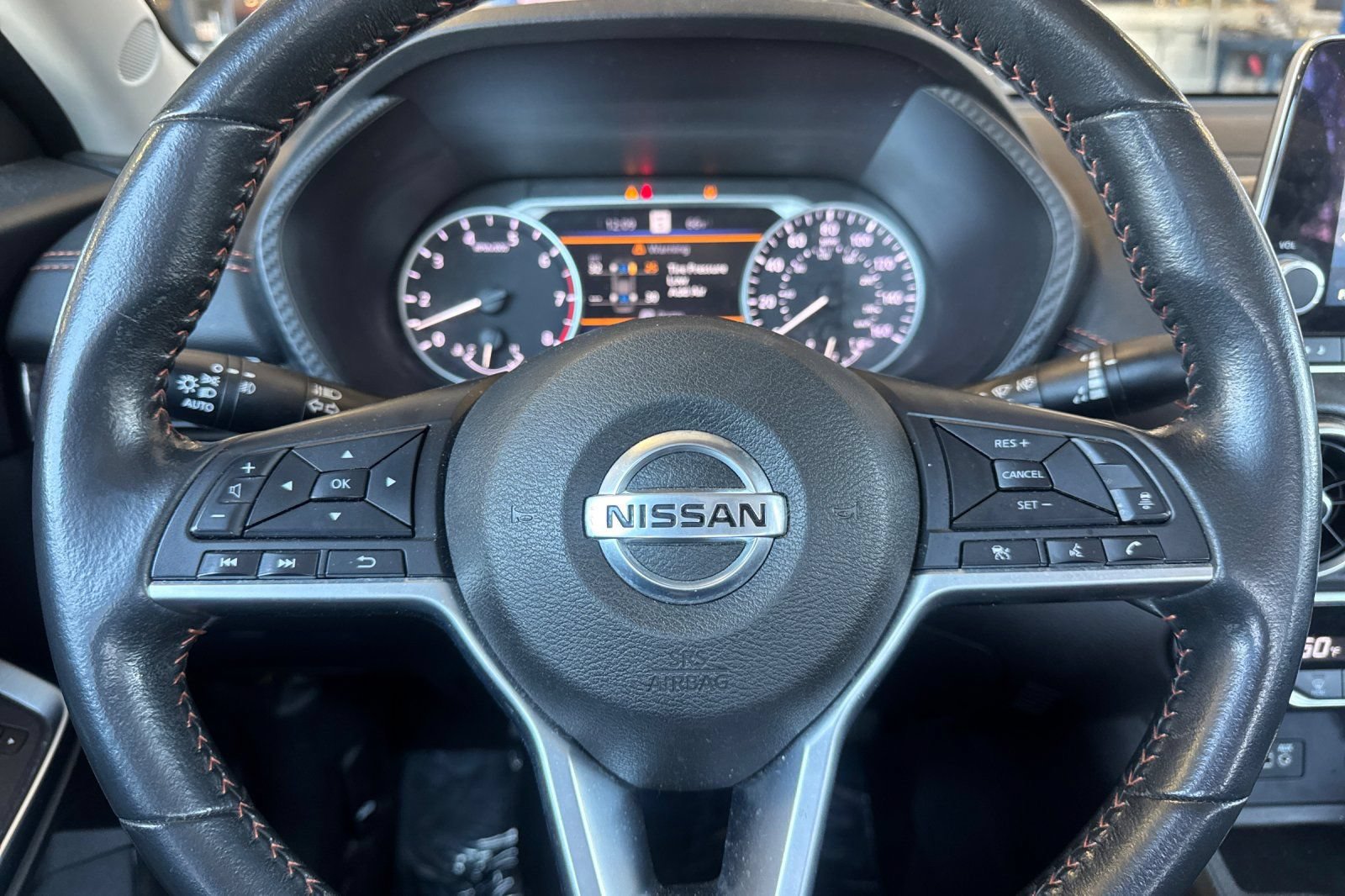 Used 2023 Nissan Sentra SR w/ Midnight Edition Package FWD image 33