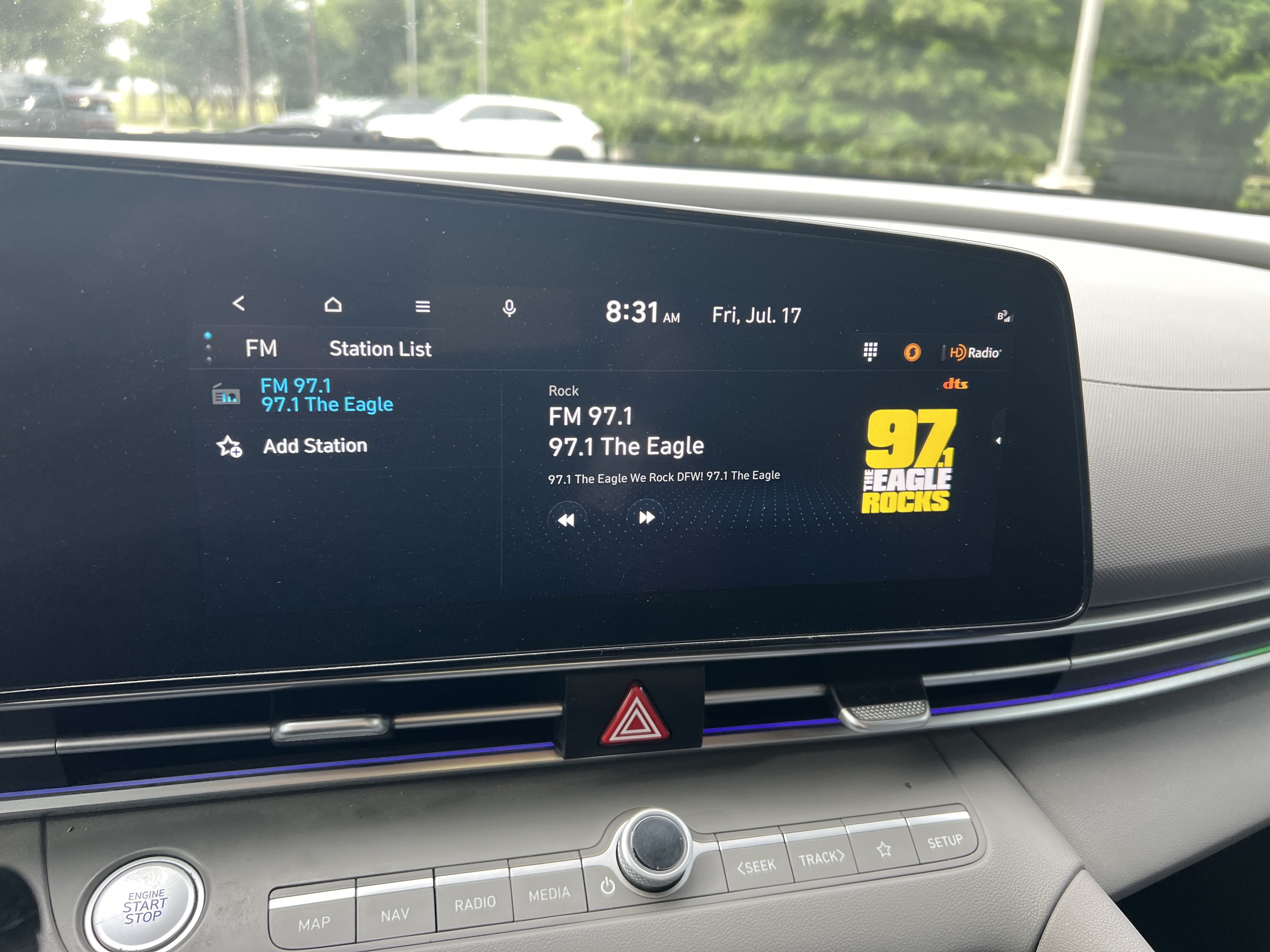 Used 2024 Hyundai Elantra Blue FWD image 21