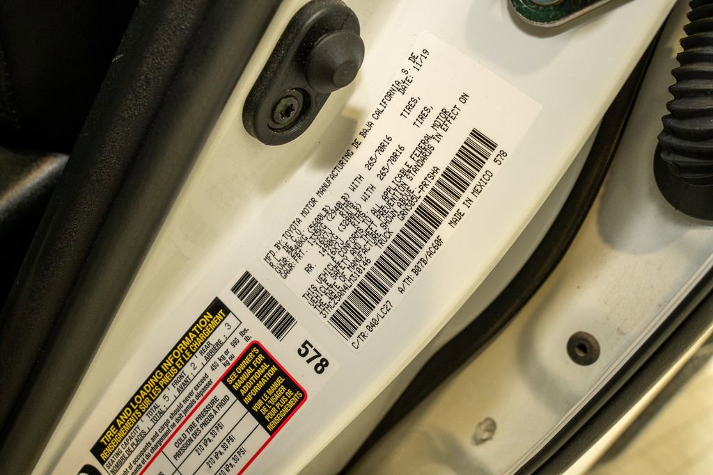 Used 2020 Toyota Tacoma TRD Off-Road w/ TRD Premium Off Road Package image 20