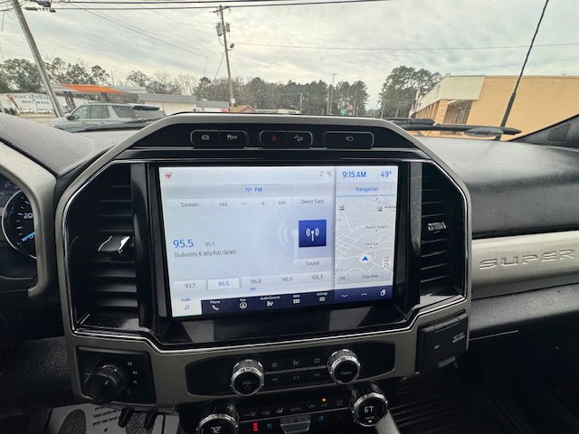 Used 2022 Ford F250 Lariat image 17