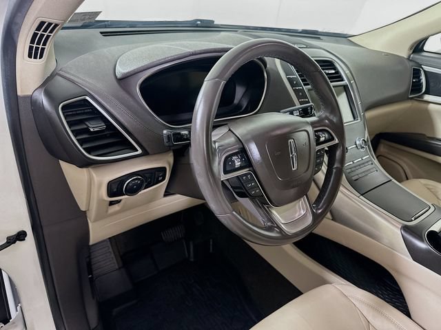 Used 2020 Lincoln Nautilus Premier w/ Equipment Group 101A AWD/4WD image 11