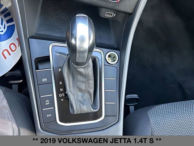 Used 2019 Volkswagen Jetta S w/ Driver Assistance Package image 32