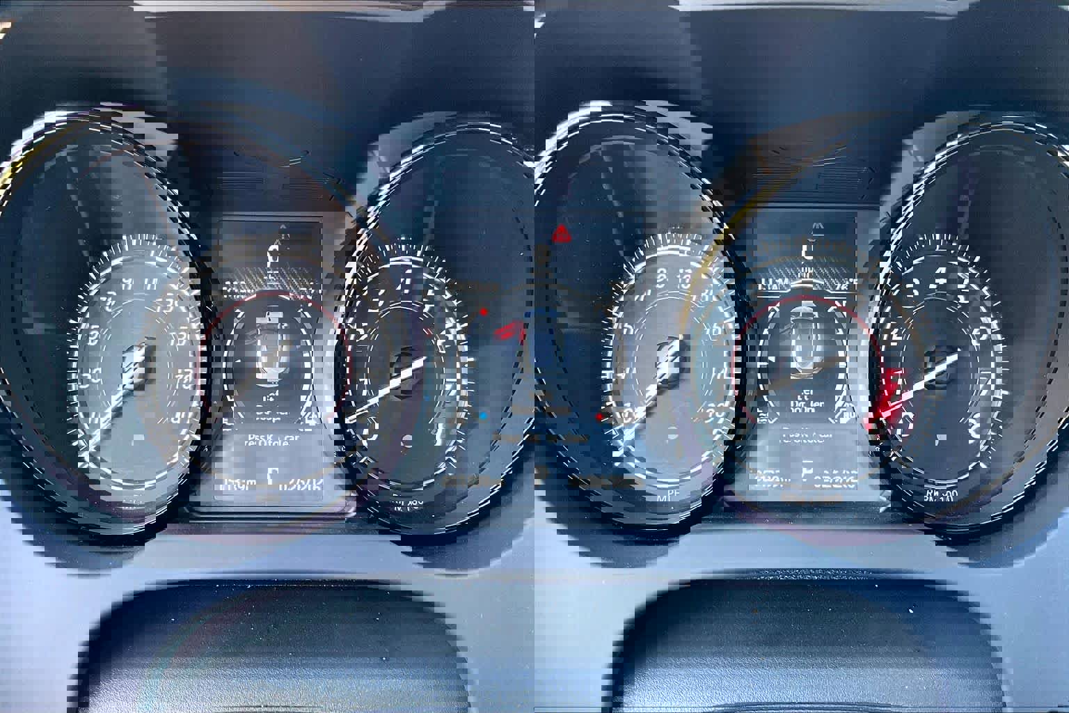 Used 2016 Jaguar F-TYPE Coupe image 44