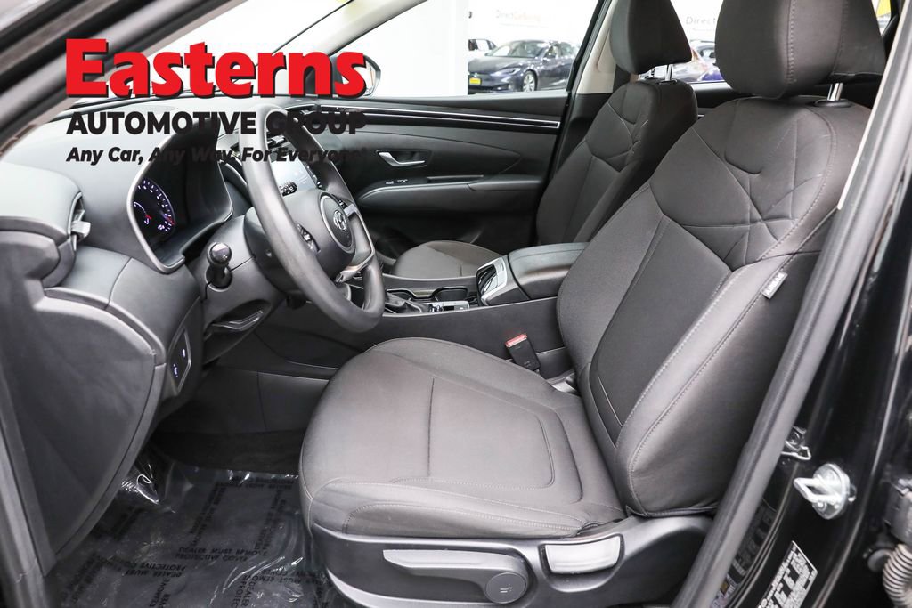 Used 2023 Hyundai Tucson SE image 14