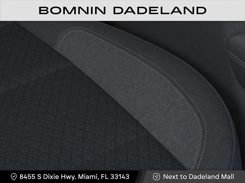 New 2025 Chevrolet Suburban LS image 21