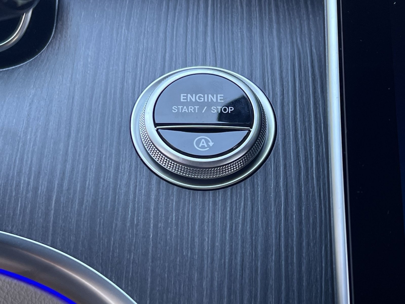 New 2026 Mercedes-Benz CLE 300 4MATIC Coupe image 31
