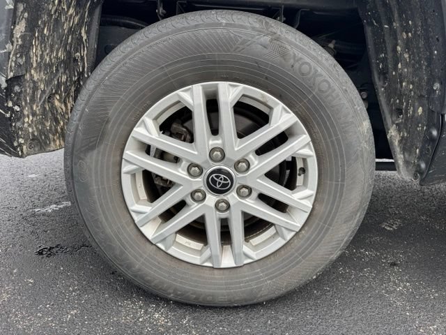 Used 2024 Toyota Tundra SR5 AWD/4WD image 10