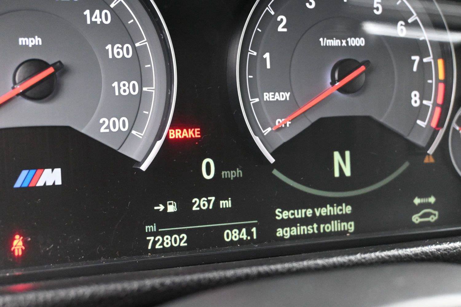 Used 2018 BMW M3 RWD image 3
