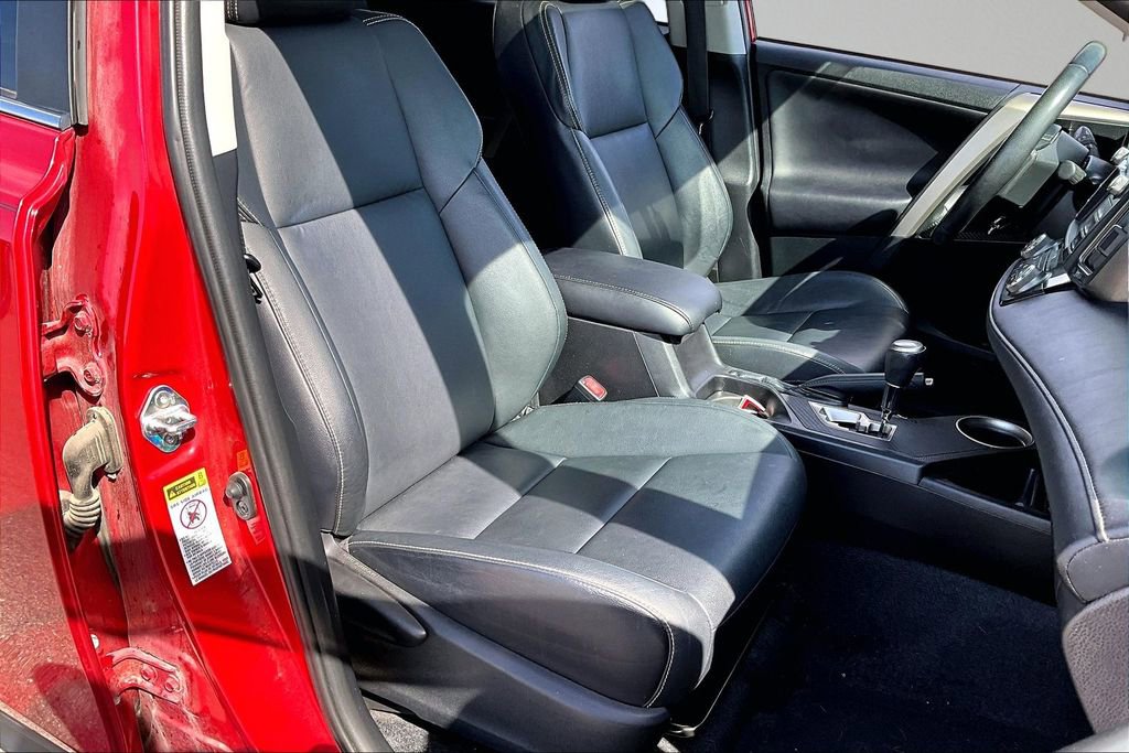Used 2013 Toyota RAV4 Limited AWD/4WD image 7