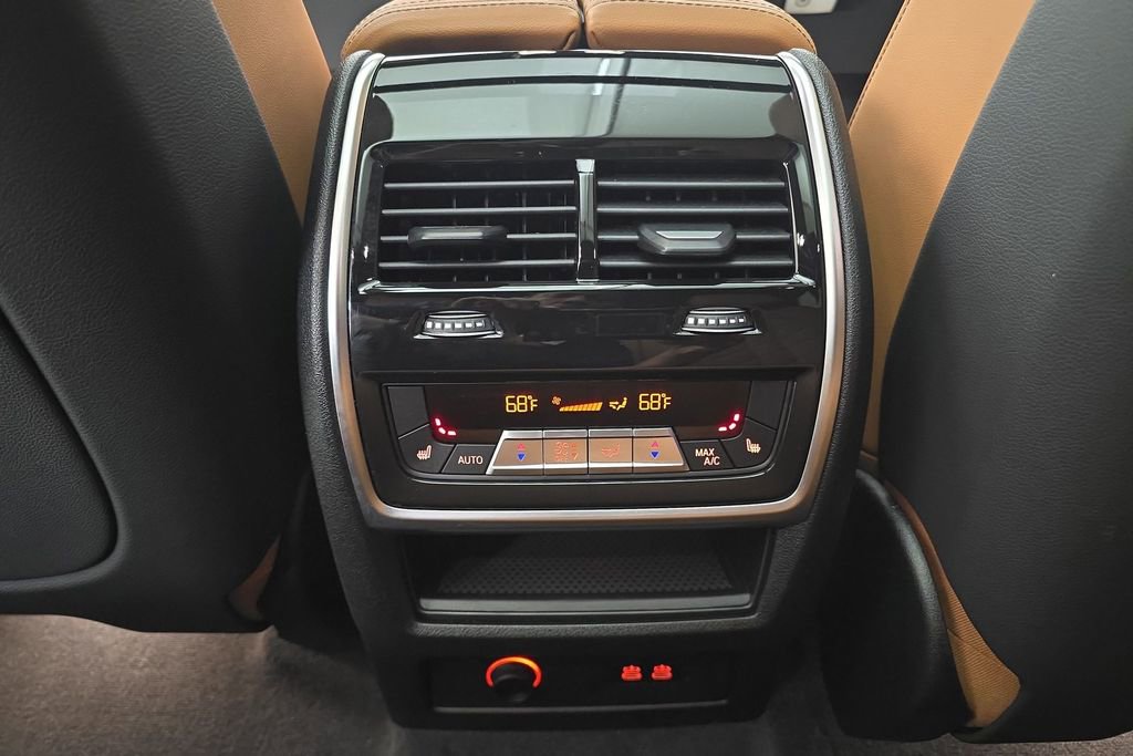 Certified 2025 BMW X5 xDrive40i w/ M Sport Package image 25