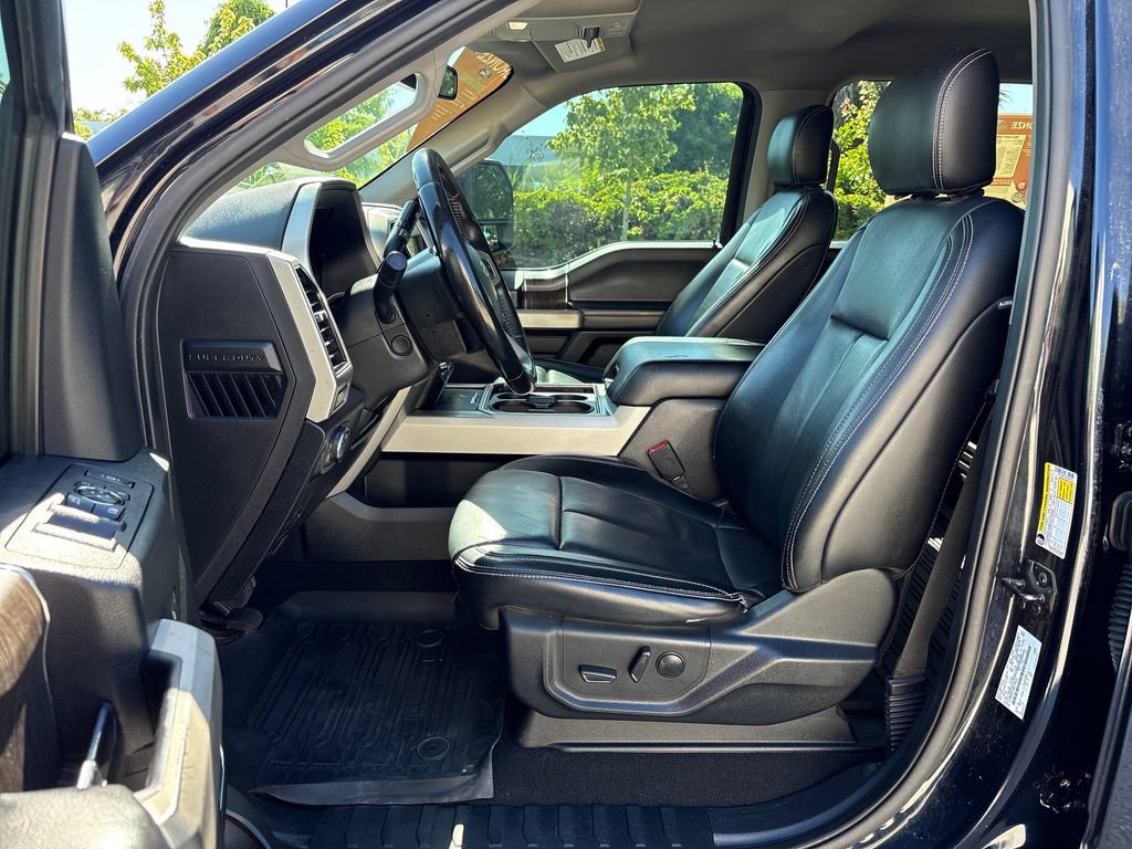 Used 2021 Ford F250 Lariat w/ Lariat Ultimate Package AWD/4WD image 30