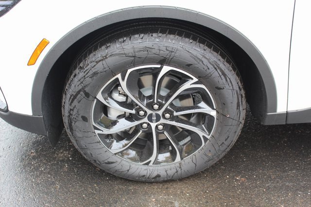 New 2026 Lincoln Nautilus Premier image 10