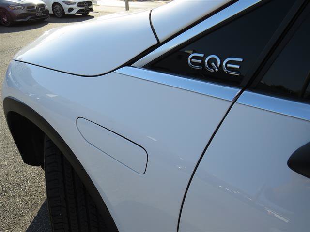Used 2023 Mercedes-Benz EQE 350+ 4MATIC SUV image 28