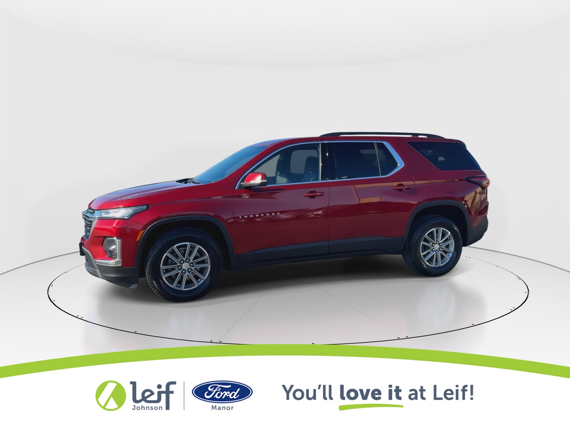 Used 2023 Chevrolet Traverse LT image 4