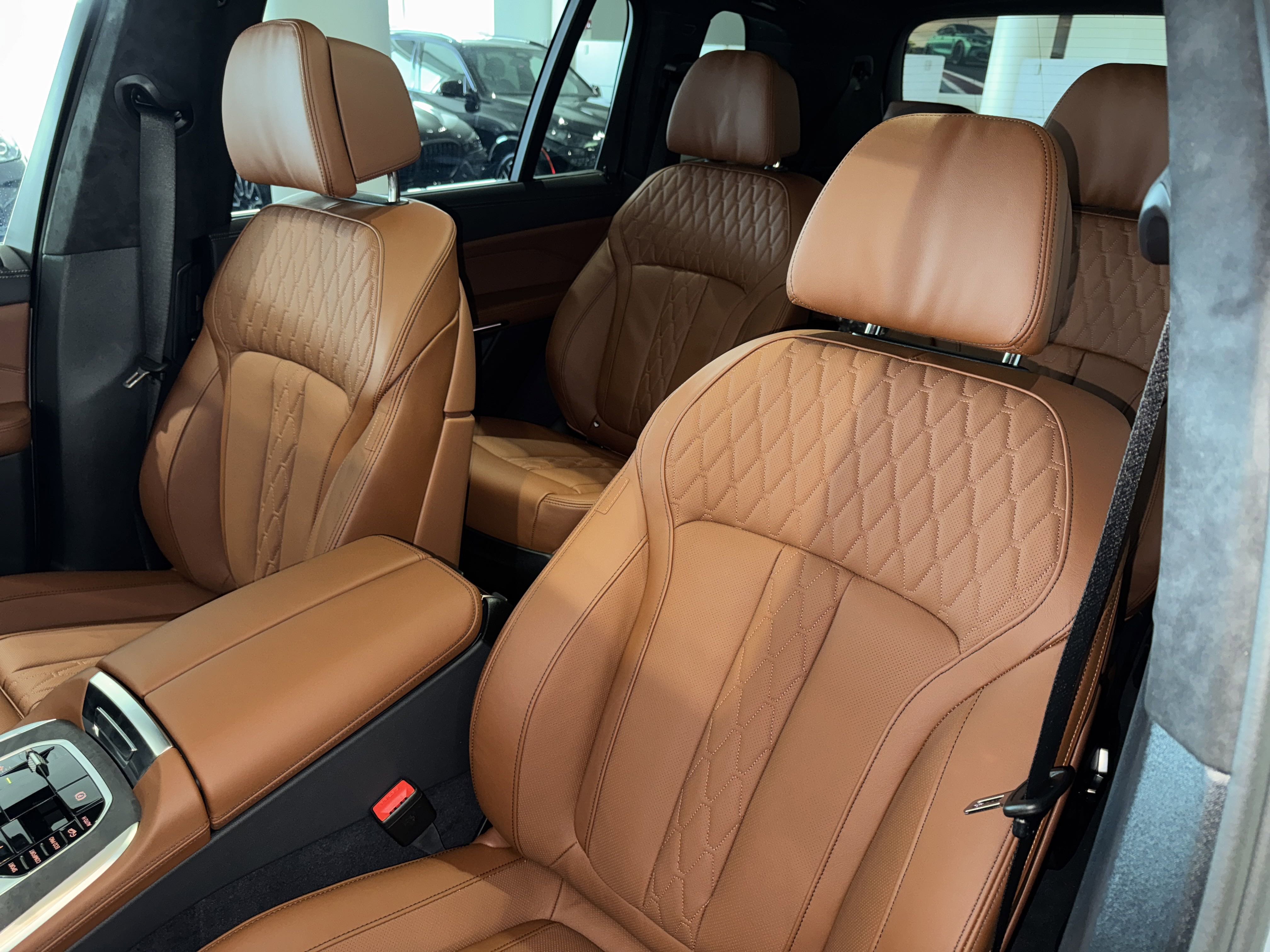 New 2026 BMW X7 xDrive40i w/ M Sport Package image 24