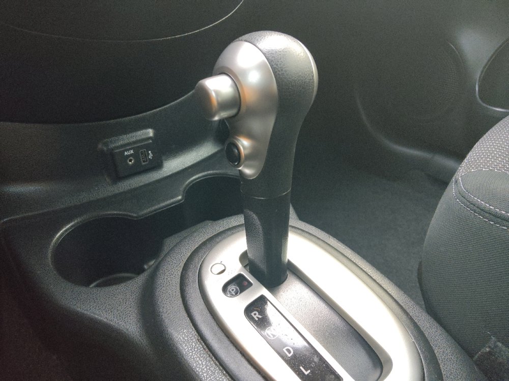 Used 2018 Nissan Versa SV FWD image 26