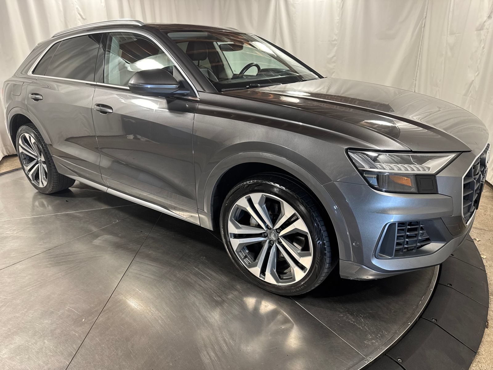 Used 2020 Audi Q8 Prestige w/ Prestige Package AWD/4WD image 10