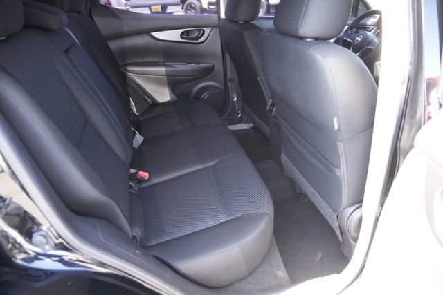 Used 2019 Nissan Rogue Sport S w/ Appearance Package image 15