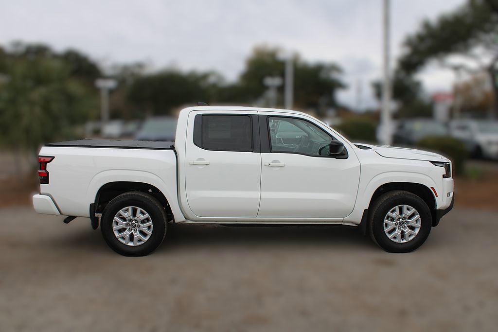 Used 2023 Nissan Frontier SV w/ SV Convenience Package image 5