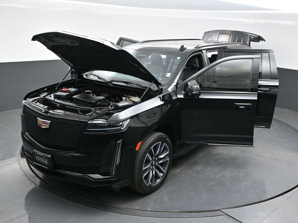 Certified 2023 Cadillac Escalade ESV Sport w/ Touring Package image 38