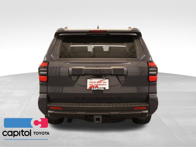 Certified 2026 Toyota 4Runner TRD Off-Road Premium AWD/4WD image 4