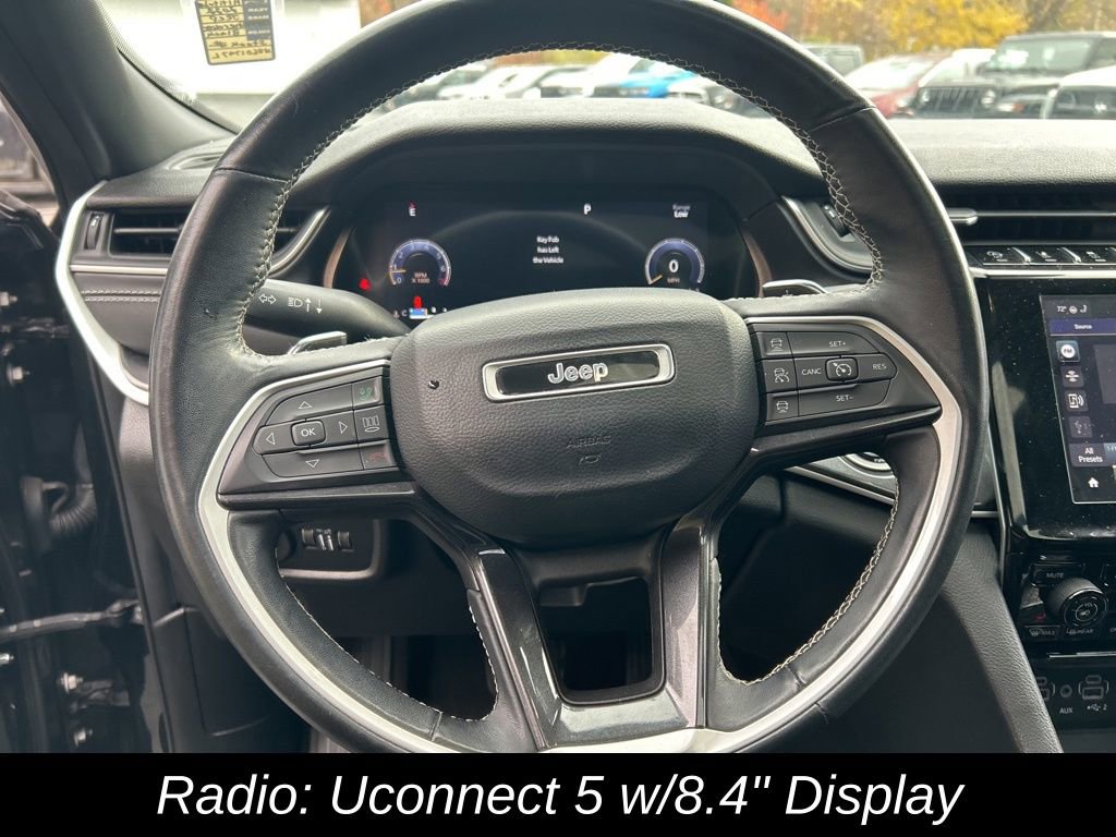 Used 2022 Jeep Grand Cherokee Altitude image 16