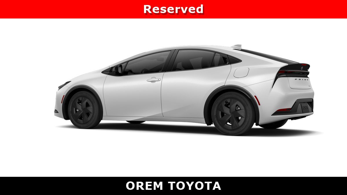 New 2027 Toyota Prius LE FWD image 5