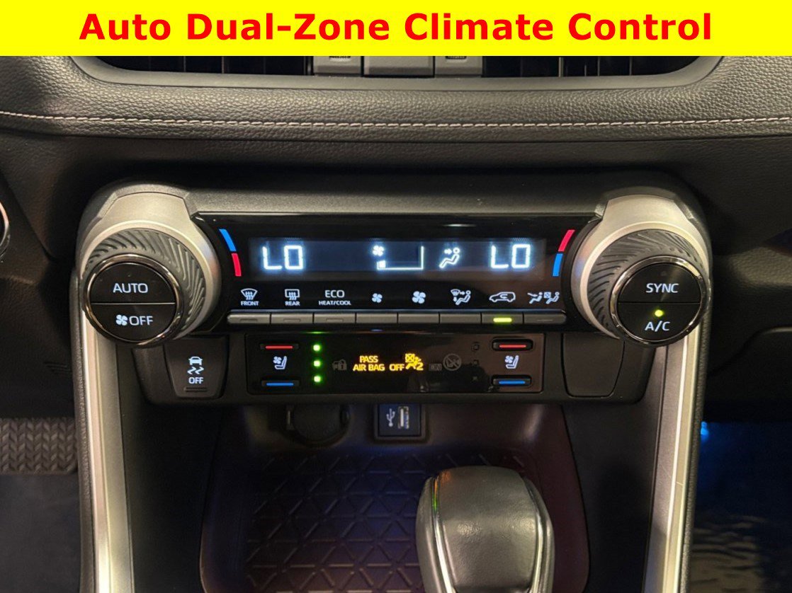 Used 2023 Toyota RAV4 Limited AWD/4WD image 28