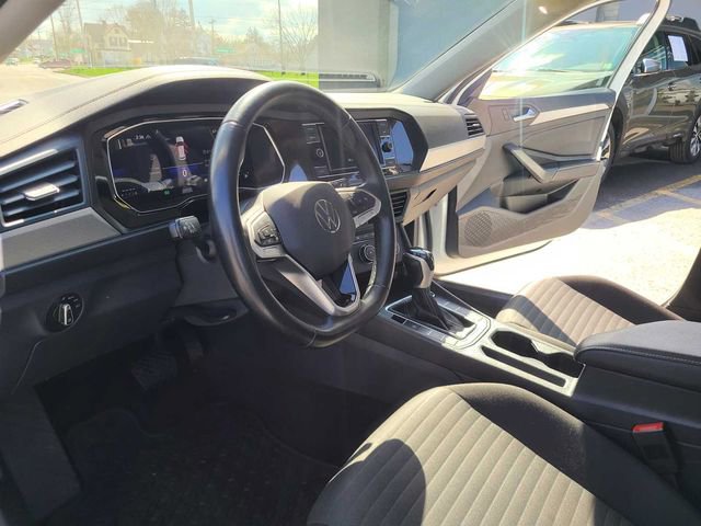 Used 2023 Volkswagen Jetta S image 12