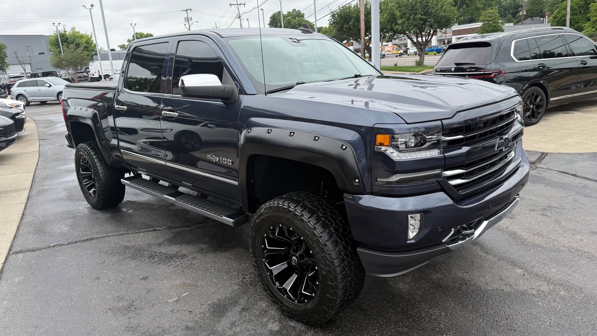 Used 2018 Chevrolet Silverado 1500 LTZ Z71 w/ Centennial Edition AWD/4WD image 8