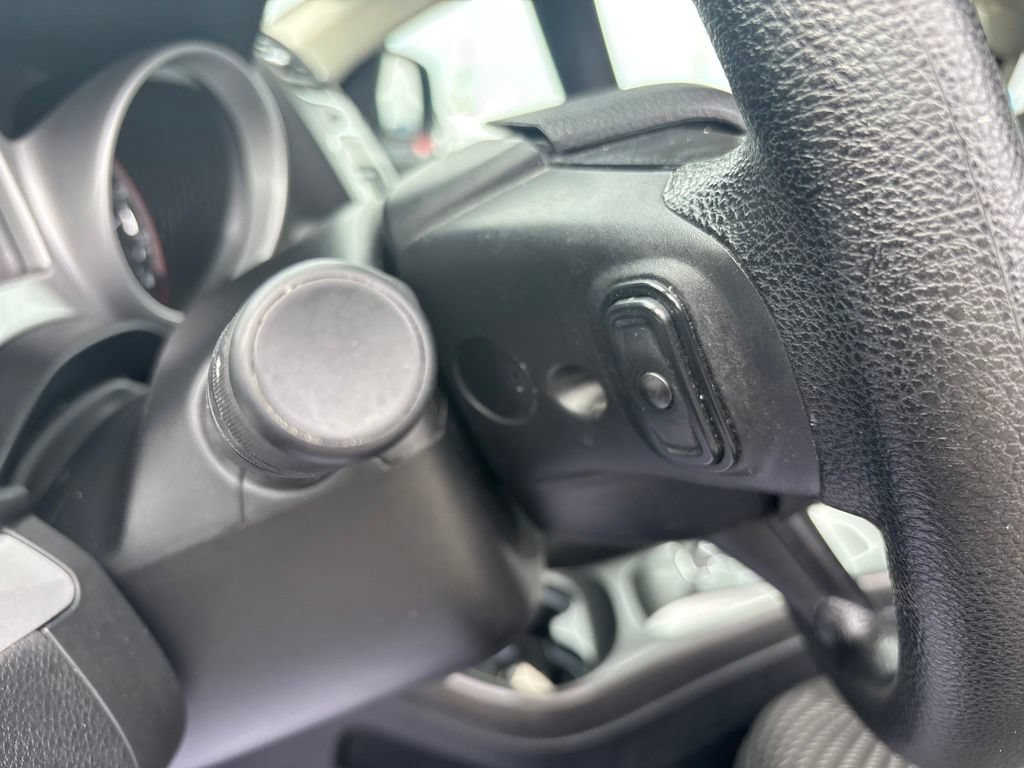 Used 2020 Dodge Journey SE FWD image 21