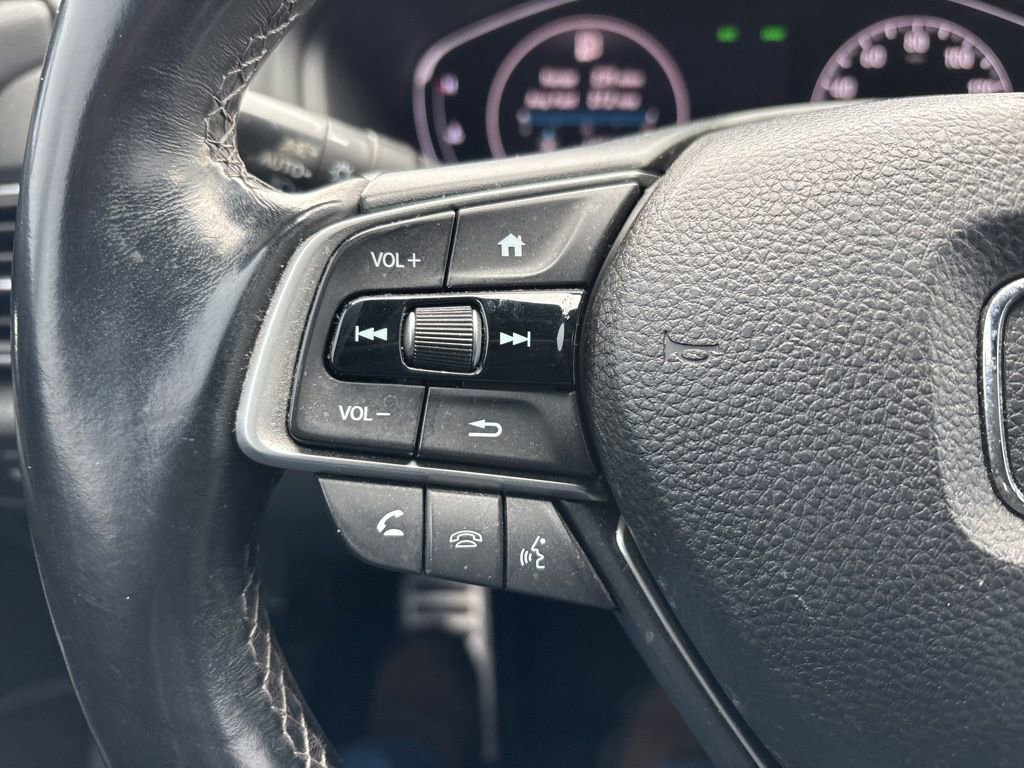 Used 2018 Honda Accord Sport image 19