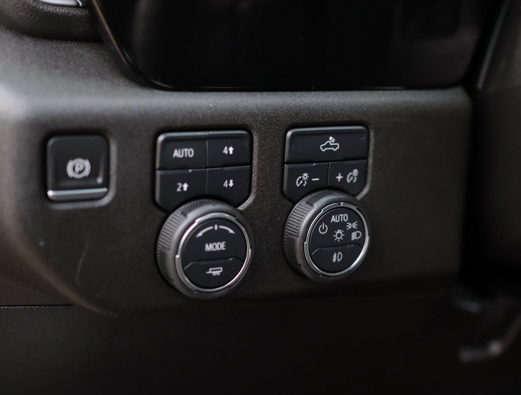 Used 2023 Chevrolet Silverado 1500 RST AWD/4WD image 10