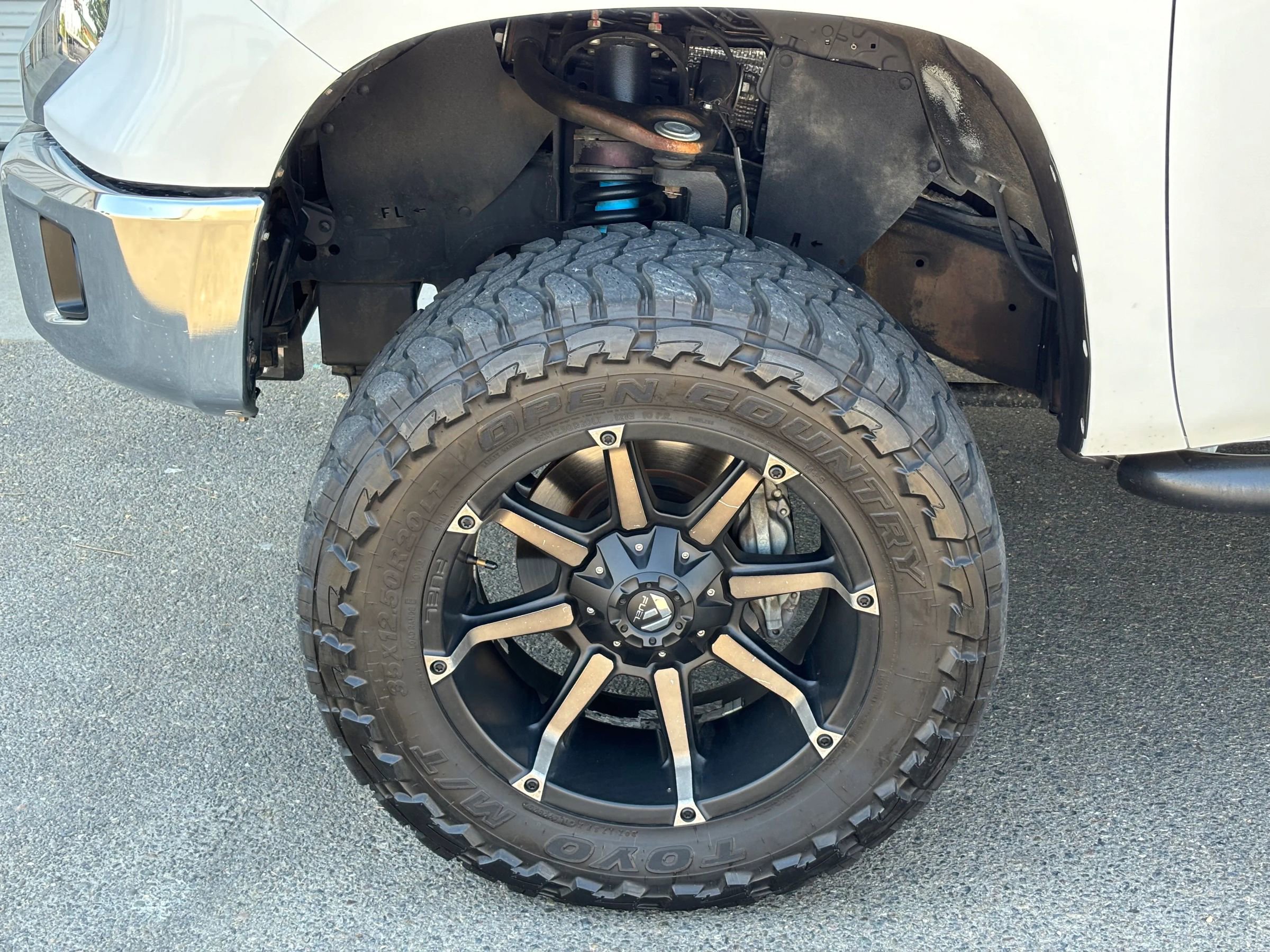 Used 2014 Toyota Tundra SR5 image 9