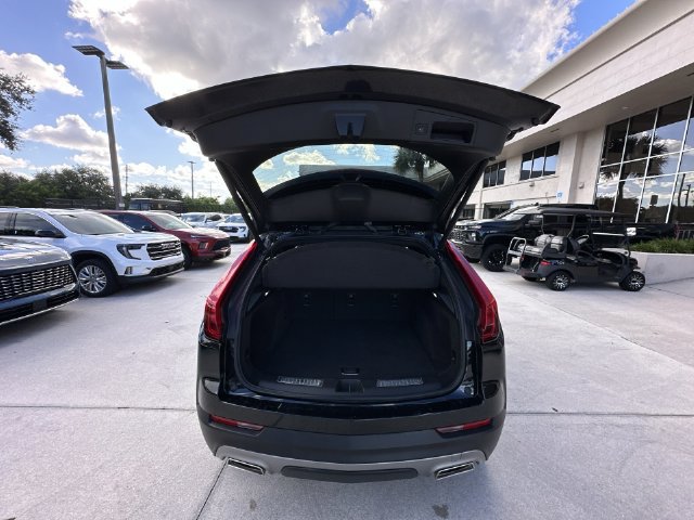 Used 2023 Cadillac XT4 Premium Luxury w/ Technology Package FWD image 29