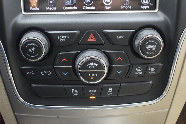 Used 2014 Jeep Grand Cherokee Overland image 31