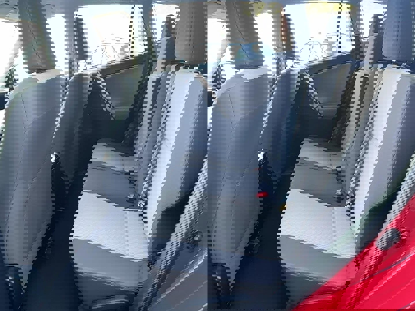 Used 2014 Toyota RAV4 LE image 15