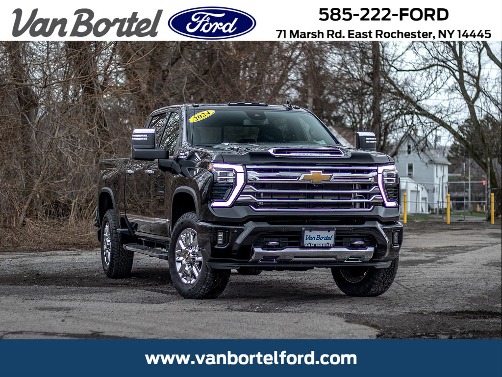 Used 2024 Chevrolet Silverado 2500 High Country w/ Z71 Off-Road Package AWD/4WD image 1