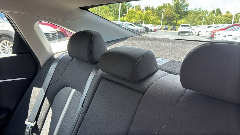 Used 2025 Hyundai Sonata SEL FWD image 28