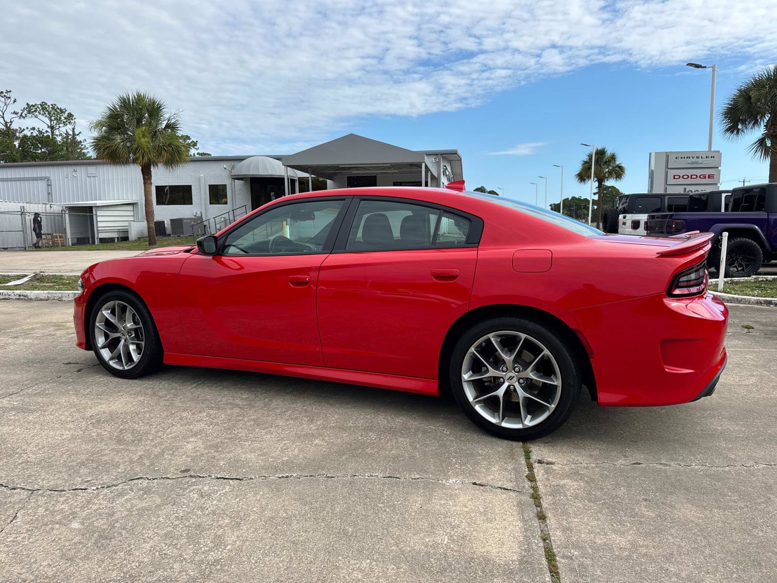 Certified 2023 Dodge Charger GT RWD image 5