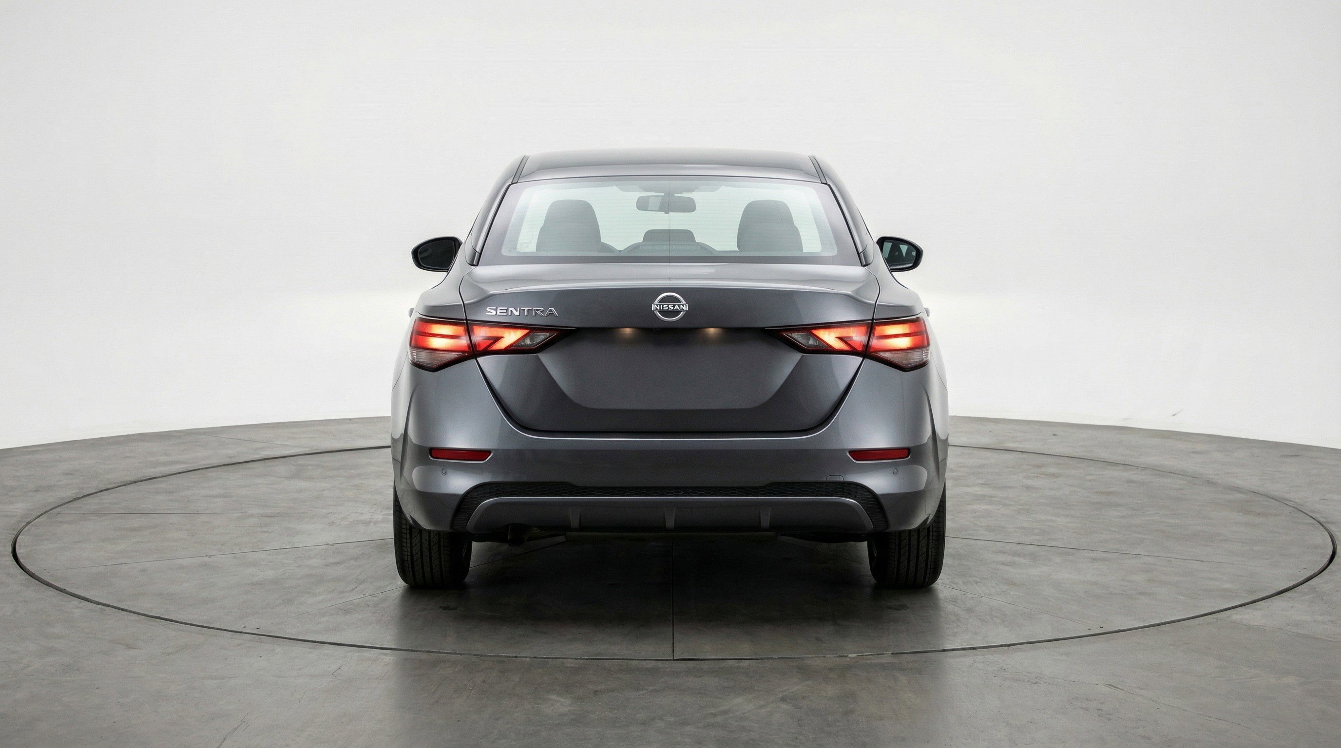 Used 2025 Nissan Sentra S FWD image 7