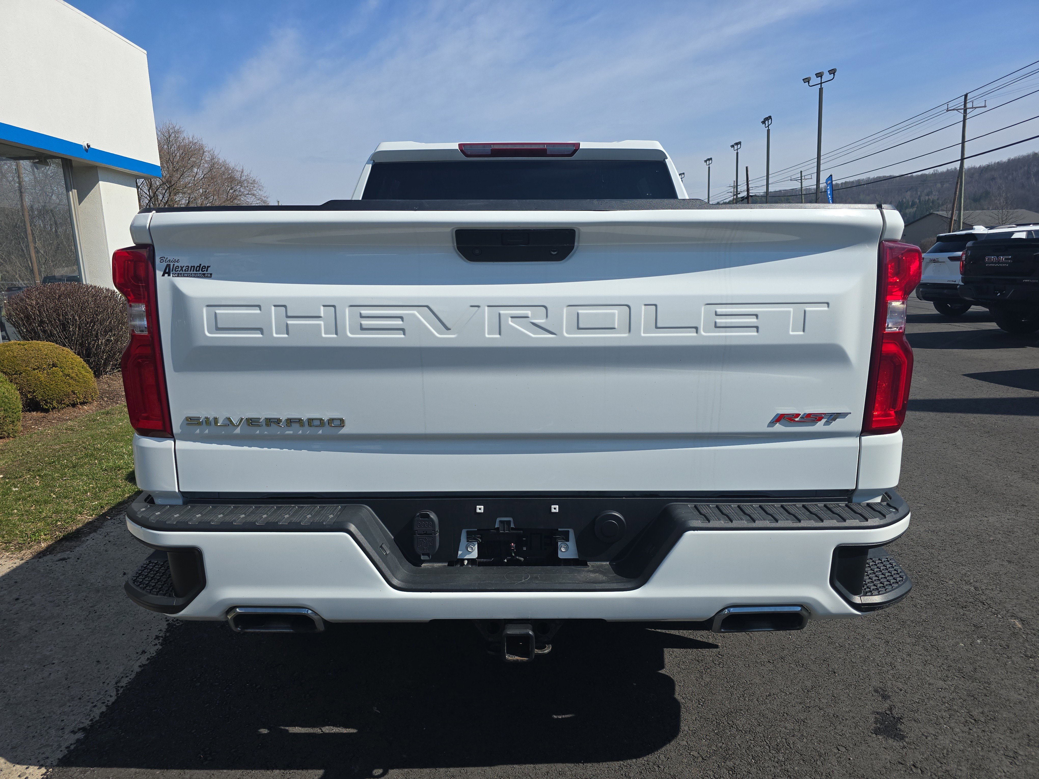 Used 2022 Chevrolet Silverado 1500 RST video 4
