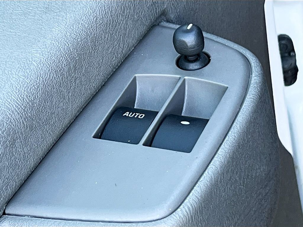 Used 2024 GMC Savana 2500 w/ Driver Convenience Package image 17