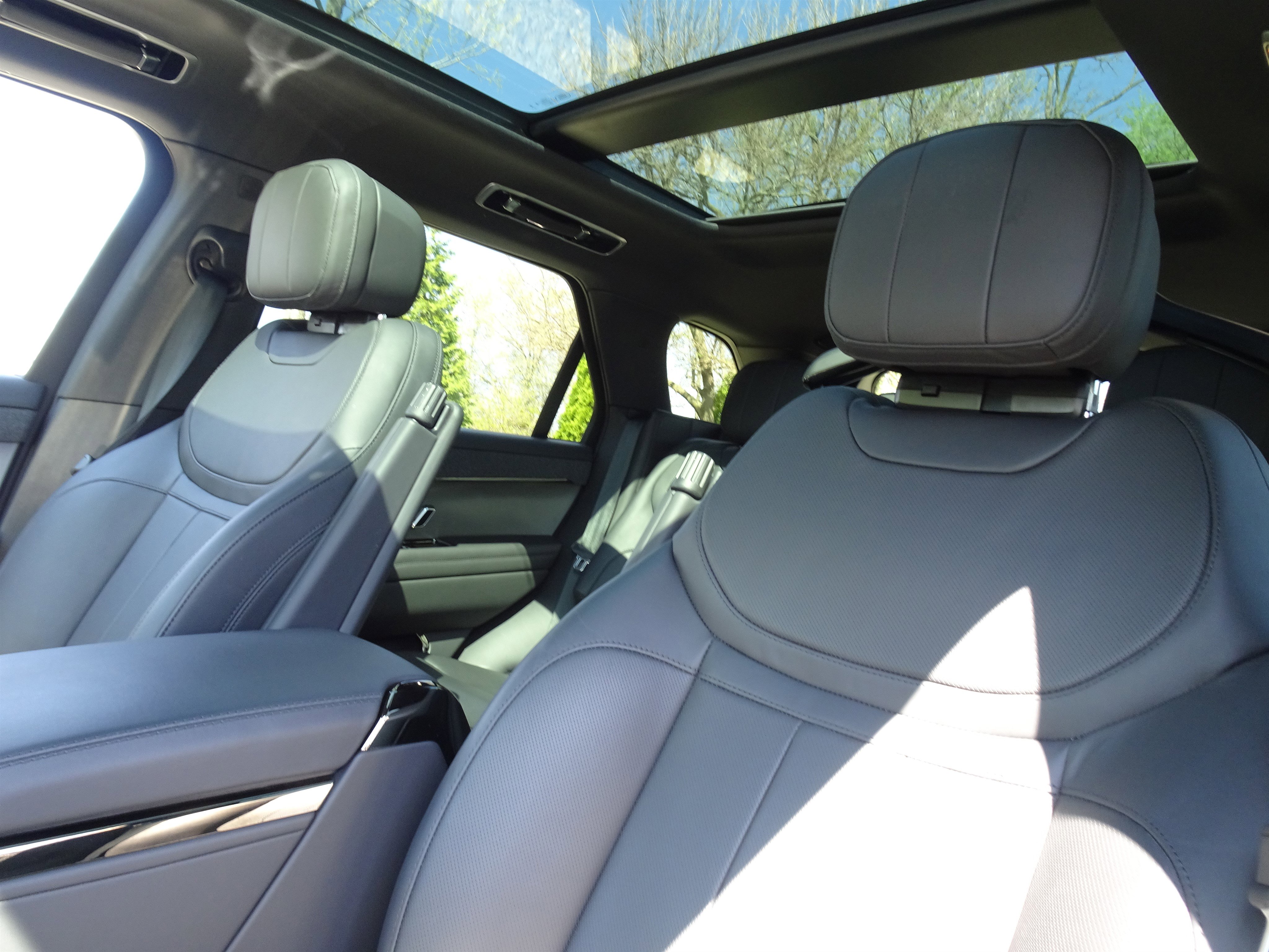 Certified 2024 Land Rover Range Rover Sport Dynamic SE image 14