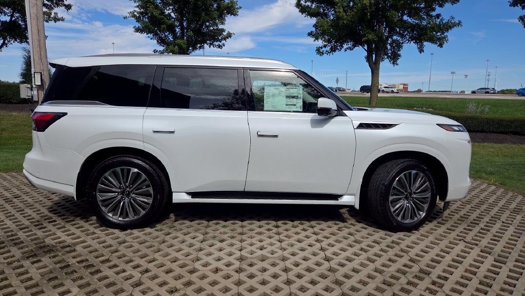 New 2027 INFINITI QX80 Luxe w/ Cargo Package AWD/4WD image 11