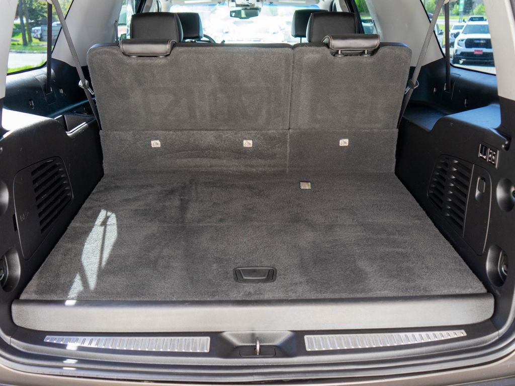 Used 2019 GMC Yukon XL Denali w/ Denali Ultimate Package AWD/4WD image 38