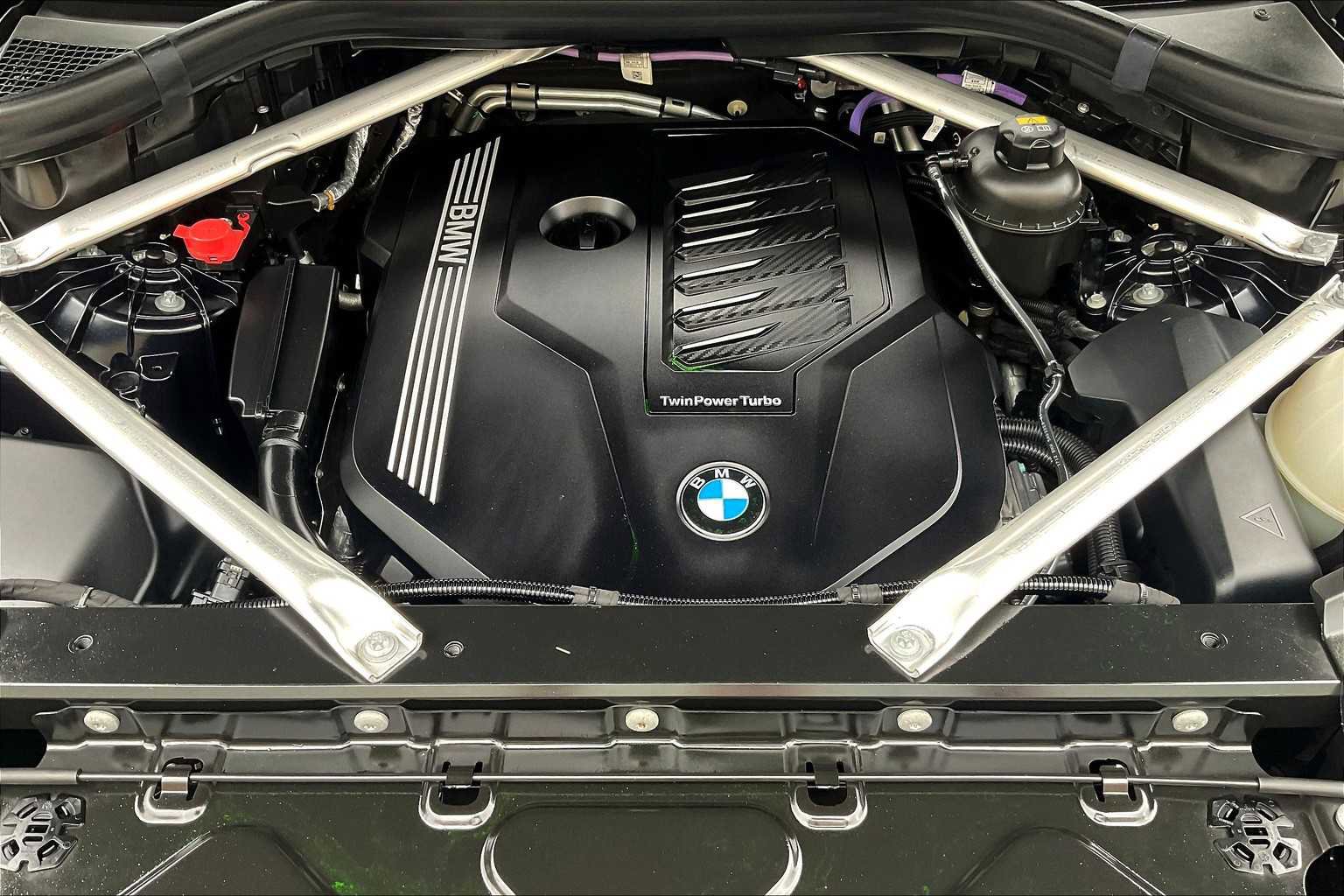 Used 2022 BMW X5 xDrive40i w/ M Sport Package image 34