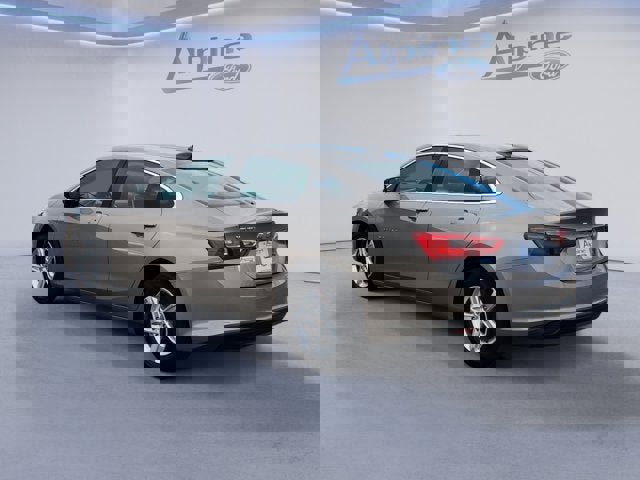 Used 2024 Chevrolet Malibu LS image 3