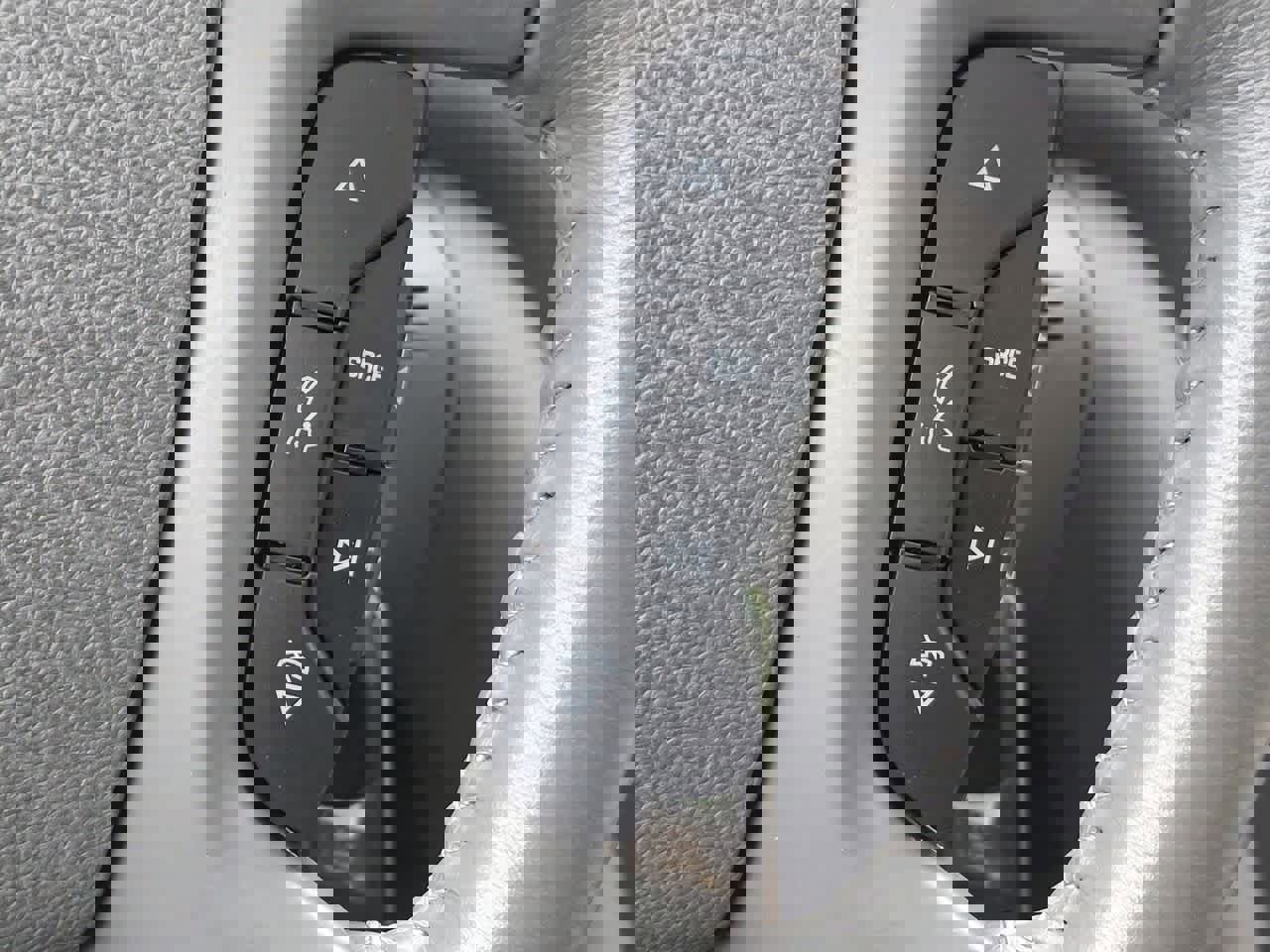 Used 2013 Buick Enclave Leather image 24